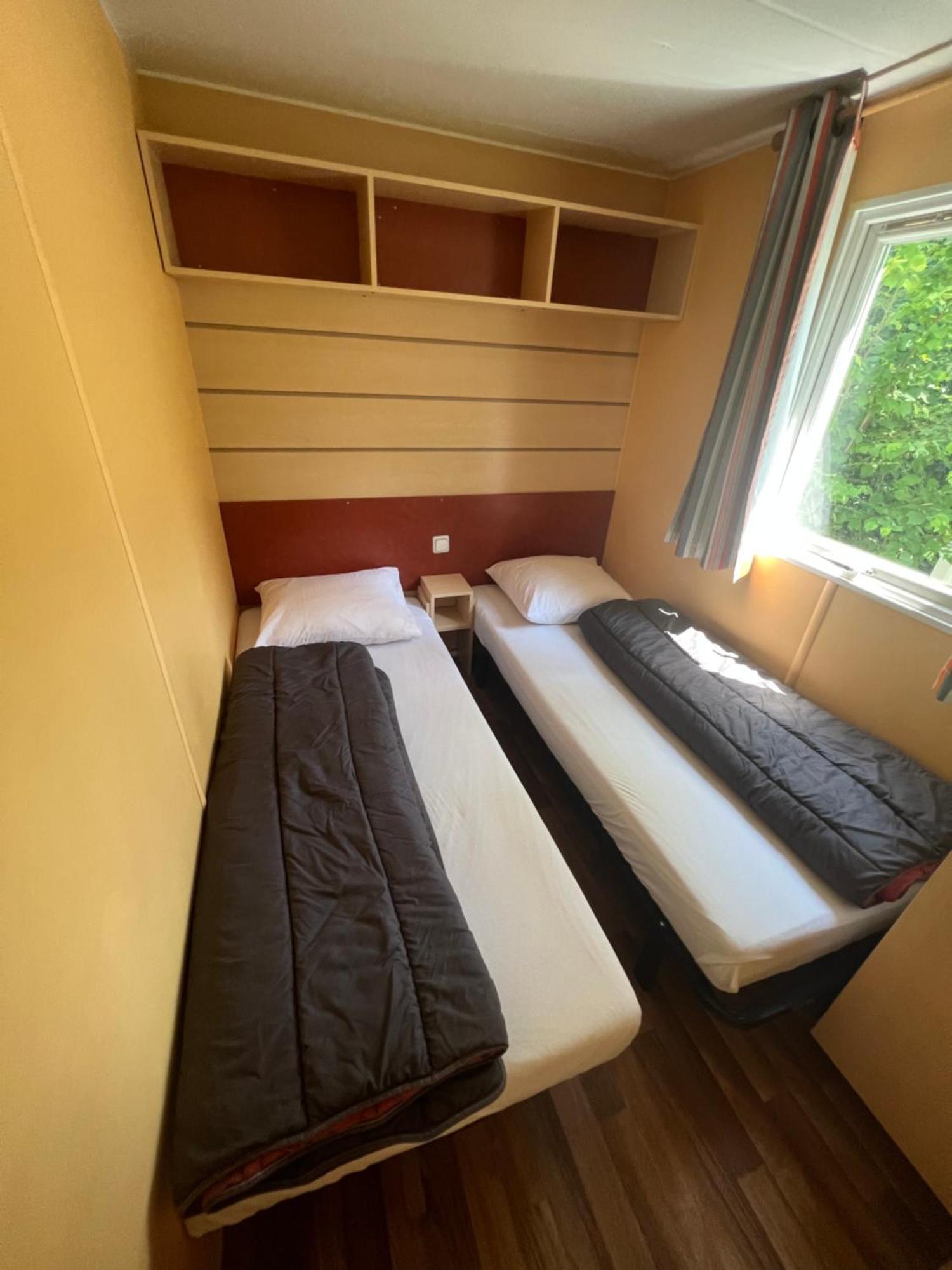 Mobil Home Saint-Cheron ภายนอก รูปภาพ